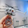 Mini portachiavi elicottero in metallo ciondolo zaino aereo accessorio cool per studenti - Mini Elicottero della Polizia / Bianco