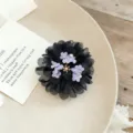 Élégante pince à cheveux fleur noire avec fleurs violettes et perles pour femmes. - Pince à Cheveux Hortensia Fleur Unique(A487) / Noir