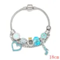 Bracciale con ciondoli DIY alla moda con perline in lega a cuore blu e tacchi alti da donna. - 18cm / Blu