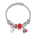 Bracciale rigido in cavo di acciaio inossidabile con cristallo di fiore rosso e ciondolo borsa - Rosso