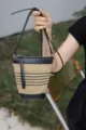 Bolso Bandolera Paja Telefono Cuero PU Trenzado Cubo Casual Hombro Cartera Chic Mujer - 9x18x9cm / Paja Tejida Negra