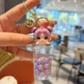 Simpatico portachiavi tazza tè alle bolle liquido chibi ragazza ciondolo sabbia mobile - Chignon Viola