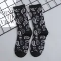 Black paisley print mid-tube cotton socks, stylish streetwear fashion crew socks for men and women. - One Size Single Socks (Sizes 37-43) / Black #3