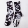 Μαύρες και λευκές κάλτσες βαμβακερές tie-dye μεσαίου μήκους, streetwear vintage στυλ μελανιού. - Ένα μέγεθος (36-43) / Μαύρο