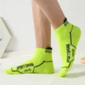 Summer athletic running socks for men, breathable low-cut mesh short sports socks. - One Size / Green