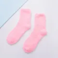 Roze pluche sokken voor dames, dikke warme wintersokken voor gezellige koude vloeren. - Kleur 4