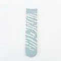 Wuschelige Damen Winter Korallenfleece Socken in Hellblau mit modischem Zebramuster. - Einheitsgröße / Hellblau