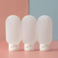 Set di 3 flaconi morbidi PE opachi bianchi da viaggio per cosmetici, shampoo e lozioni. - Set da 3 pezzi bianco / 60ml