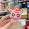 Süßer Glücksgott-Pony-Quetsch-Schlüsselanhänger, weiches Silikon-Anti-Stress-Spielzeug. - Glückspferd - Rosa