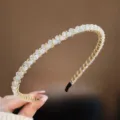 Serre-tête fin en strass et cristal exquis pour femmes, accessoire de coiffure tendance. - Blanc