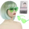 Parrucca bob corta verde degradè con occhiali da sole a cuore per festa moda. - Verde erba