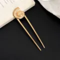 Gold U-shaped hair fork with seashell design, elegant metal hair accessories for daily elegant hair buns. - Gold Conch Style