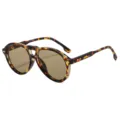 Stylish double-bridge tortoiseshell sunglasses with brown lenses and vintage frame. - Havana Frame Tea Lens