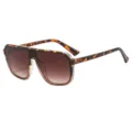 Oversized tortoiseshell shield sunglasses with gradient brown flat top lenses for women. - Leopard Frame Gradient Tea Lens