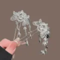 Silver traditional Chinese hair sticks butterfly tassel hairpins hanfu Qipao headwear accessories - Silver (Pair)