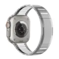 Edelstahl Metall Uhrenarmband kompatibel mit Apple Watch, zweifarbiges gebogenes Herrenarmband. - Kompatibel mit Apple Watch 1-9/SE: 42/44/45/49mm - S10/S11: 46mm / Titanweiß