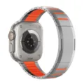 Edelstahl Metall und orangefarbenes Silikon Armband kompatibel mit Apple Watch Ultra Serie. - Kompatibel mit Apple Watch 1-9/SE: 42/44/45/49mm - S10/S11: 46mm / Titan-Orange