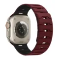 Cinturino per orologio in silicone magnetico bicolore compatibile con Apple Watch Ultra. - 44/45/46/49MM Universale / Bordeaux e Nero