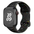 Bracelet de montre en silicone avec motif d'éclaboussures colorées et trous de ventilation. - Noir