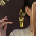 Chinese style gold butterfly hair pin detail showing intricate metal tassel design and U-shape. - Single Piece / Gold