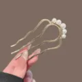 Gold U-shaped hair fork with elegant white pearls, perfect for styling chic buns and updos. - 5-Pearl Wave Hair Comb / Gold