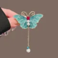 Chinesischer Schmetterling Haarklammer mit Quaste, elegante Vintage Haarschmuck für Frauen. - Chinesischer Stil Emaille Schmetterling Quaste Entenschnabelclip