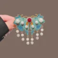 Traditioneller chinesischer Schmetterlings-Haarclip mit Emaille und Perlenanhängern für Hanfu. - Schmetterling Emaille Perle Quaste Entenschnabelclip