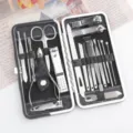 Professionelles Edelstahl Maniküre Set Nagelknipser Pflege Werkzeug Set Detailansicht - 19-teiliges Set / Schwarz