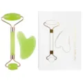 Rodillo facial de jade verde y juego de masaje gua sha en forma de corazon con caja de regalo. - Set de dos piezas / Verde Transparente Con Caja de Libro
