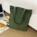 Dunkelgrüne Canvas Tragetasche für den Alltag, umweltfreundliche Freizeittasche Schultertasche. - Armeegrün
