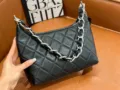 Black quilted leather shoulder bag with metal chain strap, vintage casual commuter underarm handbag. - 26*22*9CM / Black Silver Hardware
