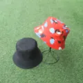 Gorro de pescador reversible estampado, protección solar informal de ala ancha vista. - Talla única / Rojo
