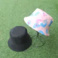 Stylish reversible bucket hat for women and men, casual printed sun protection fisherman hat. - One Size / Pink