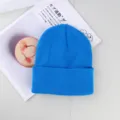 Gorro de punto azul de invierno cálido para hombre y mujer gorro liso elegante moda. - Talla única / Azul