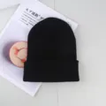 Berretto in maglia nera tinta unita per uomo e donna, cappello invernale caldo, berretto casual basic. - Taglia unica / Nero