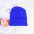 Berretto in maglia blu invernale caldo morbido casual tinta unita cuffia per uomo e donna - Taglia unica / Blu scuro