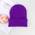Berretto in maglia viola tinta unita cappello di lana caldo invernale uomo donna antivento - Taglia unica / Viola scuro