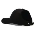 Vista detallada de gorra de béisbol negra para coleta con correa metálica ajustable. - Ajustable / Negro