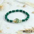 Mooie kristallen glas armband in ins-stijl met onregelmatige groene hanger en kralen. - Groen (BR2213-B)