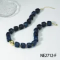 Dunkelblaue Acryl Würfel Perlen Halskette, stylische Marmor Muster Statement Kette Damen. - Dunkelblauer Marmor (NE2712-F)