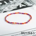 Retro bunte Saatperlen stapelbare Armband mit goldfarbenen Metallakzenten fuer modischen Look. - Lila Orange Mehrfarbiger Stil (BR2178-B-5)