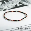 Perlenarmband mit schwarzen, roten und goldenen Perlen, stapelbarer Vintage-Schmuck. - Schwarz Rot Gold Mehrfarbiger Stil (BR2178-B-7)