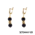 Elegantes pendientes colgantes de perlas de piedra natural con ganchos de oro y espaciadores. - Pendientes De Iolita