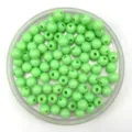 Lichtgroene kunststof ronde kralen voor DIY sieraden maken en handwerkprojecten voor kids. - 6mm / Lichtgroen