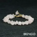 Zoete onregelmatige roze kristal chip steen armband met verstelbare goudkleurige ketting - Rozenkwarts Stijl (BR2163-D)
