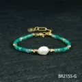 Stijlvolle groene agaat kraal armband met onregelmatige zoetwaterparel en goud - Groene Agaat (BR2155-G)