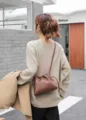 Braune Leder Wolke Umhängetasche, Damen Kordelzug Knödel Schultertasche Variante - Kaffeebraun