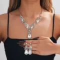 Completo collana orecchini goccia strass sposa dettaglio gioielli cristallo matrimonio. - Stile Argento (042)