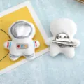 Vista dettagliata di fermaglio per capelli e spilla astronauta in peluche, morbido e sicuro. - Spilla Astronauta Con Clip