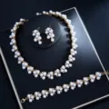 Elegantes Perlen Halskette Ohrringe Armband Set für Damen Hochzeit Braut Schmuck Geschenk. - d496 Gold Weiß